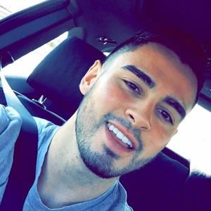 Meet your Posher, Aaron